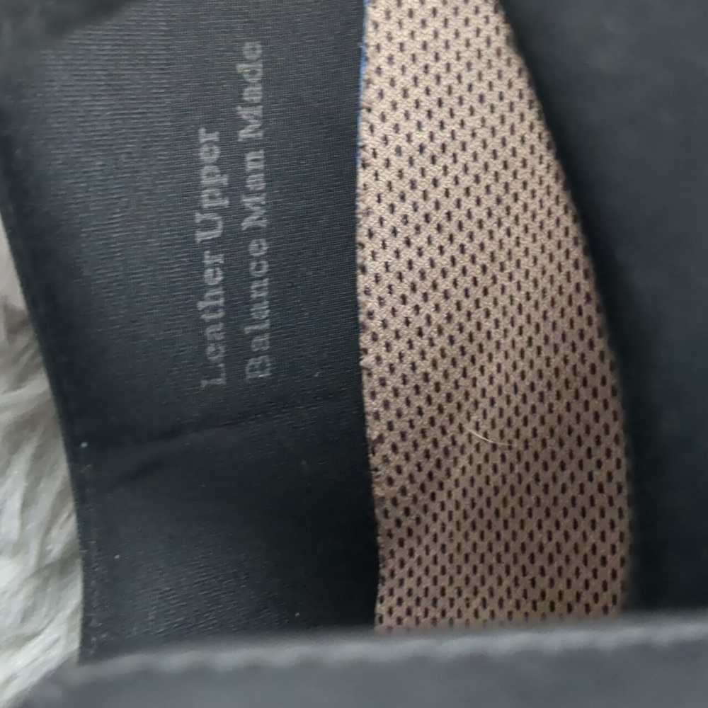 Shoes - Picture 4 of 6